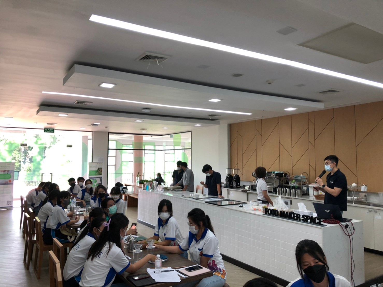 MFU News : LINE_ALBUM_นร._ม._6_6865_๒๒๐๘๐๘_5.jpg