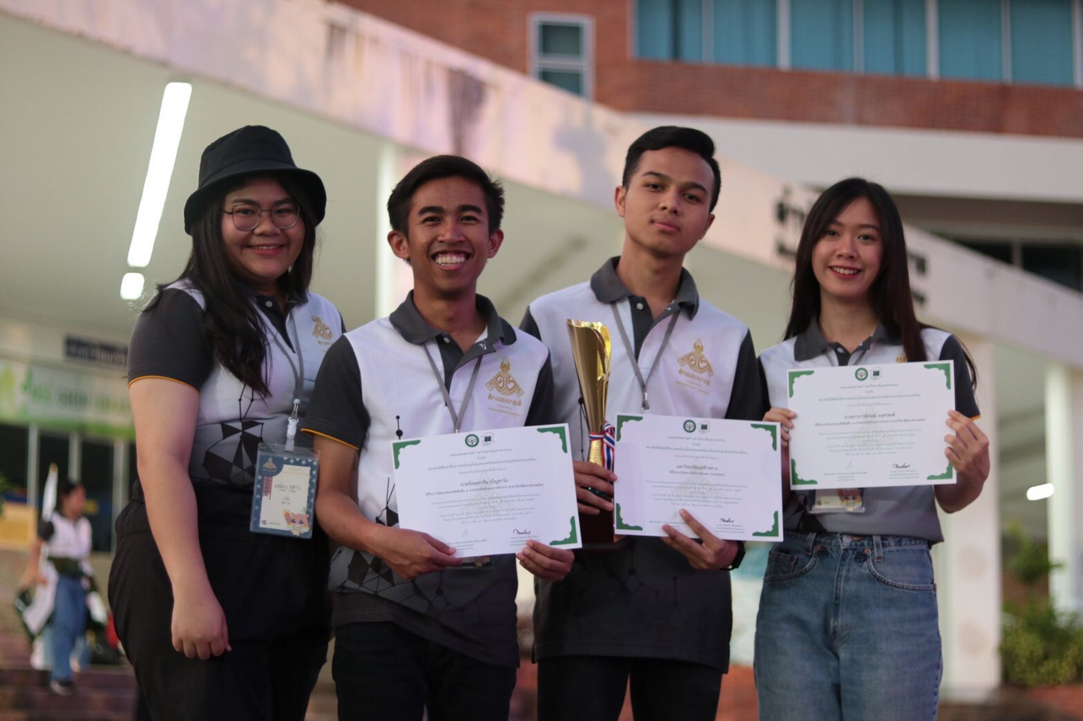 Applied Thai Traditional Medicine Students Win 6 Awards in 12th CTAMT