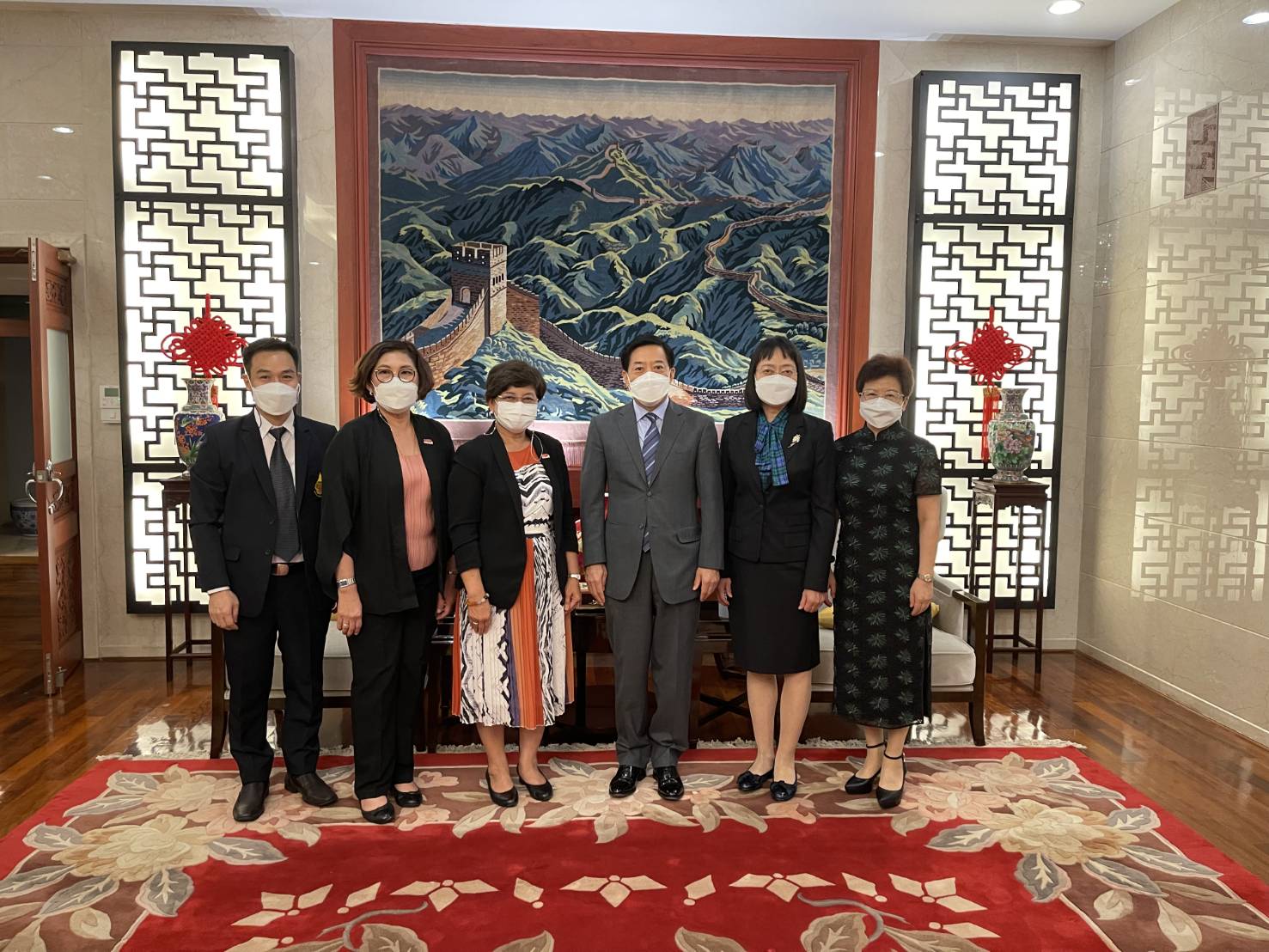 MFU President Pays a Courtesy Visit to Ambassador of the People’s Republic of China to Thailand