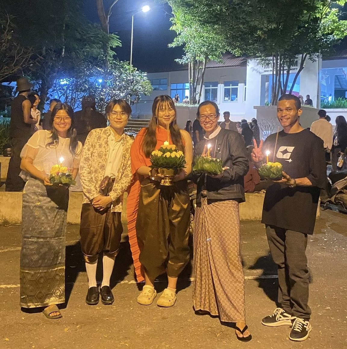 Thai and International Students Celebrate the Shared Traditions of Loy Krathongs and Tazaungdaing Festivals